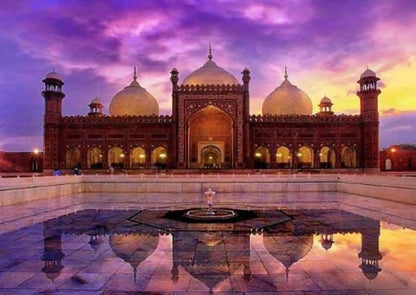 Badshahi Mosque | Diamond Painting Kit - Paint with Gemz